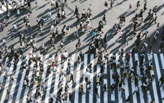Fortgeschrittene Alterung in Japan (Bild: Ryoji Hiwata, Unsplash)